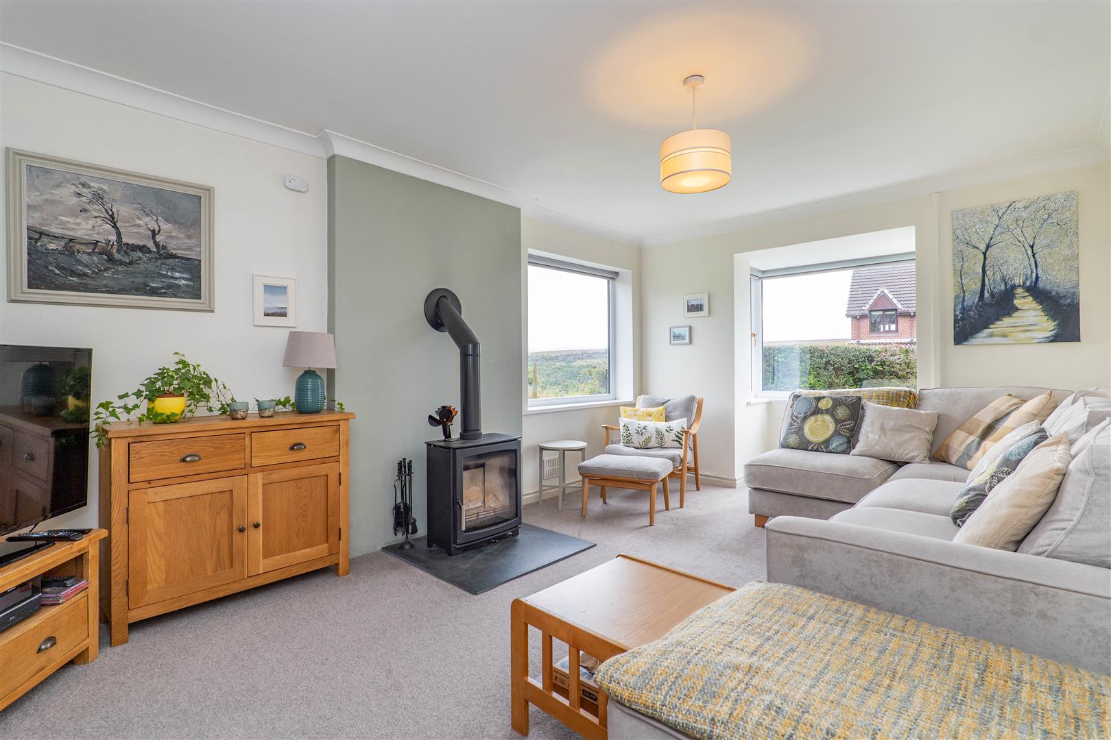 6 bed property in Sandringham Drive, Chorley